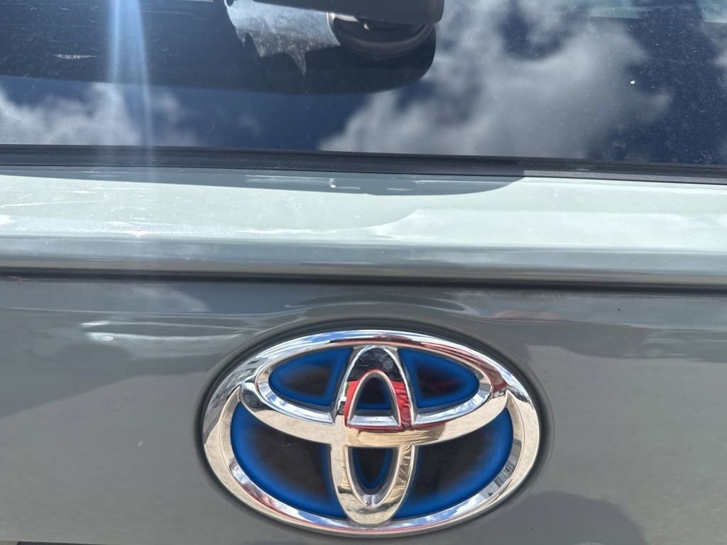 Used 2023 Toyota RAV4 XLE w/ Convenience Package AWD/4WD image 9