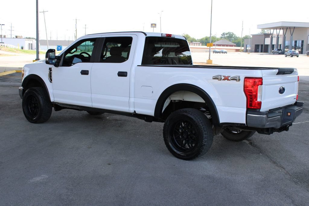 Used 2018 Ford F250 XL w/ Power Equipment Group AWD/4WD image 7