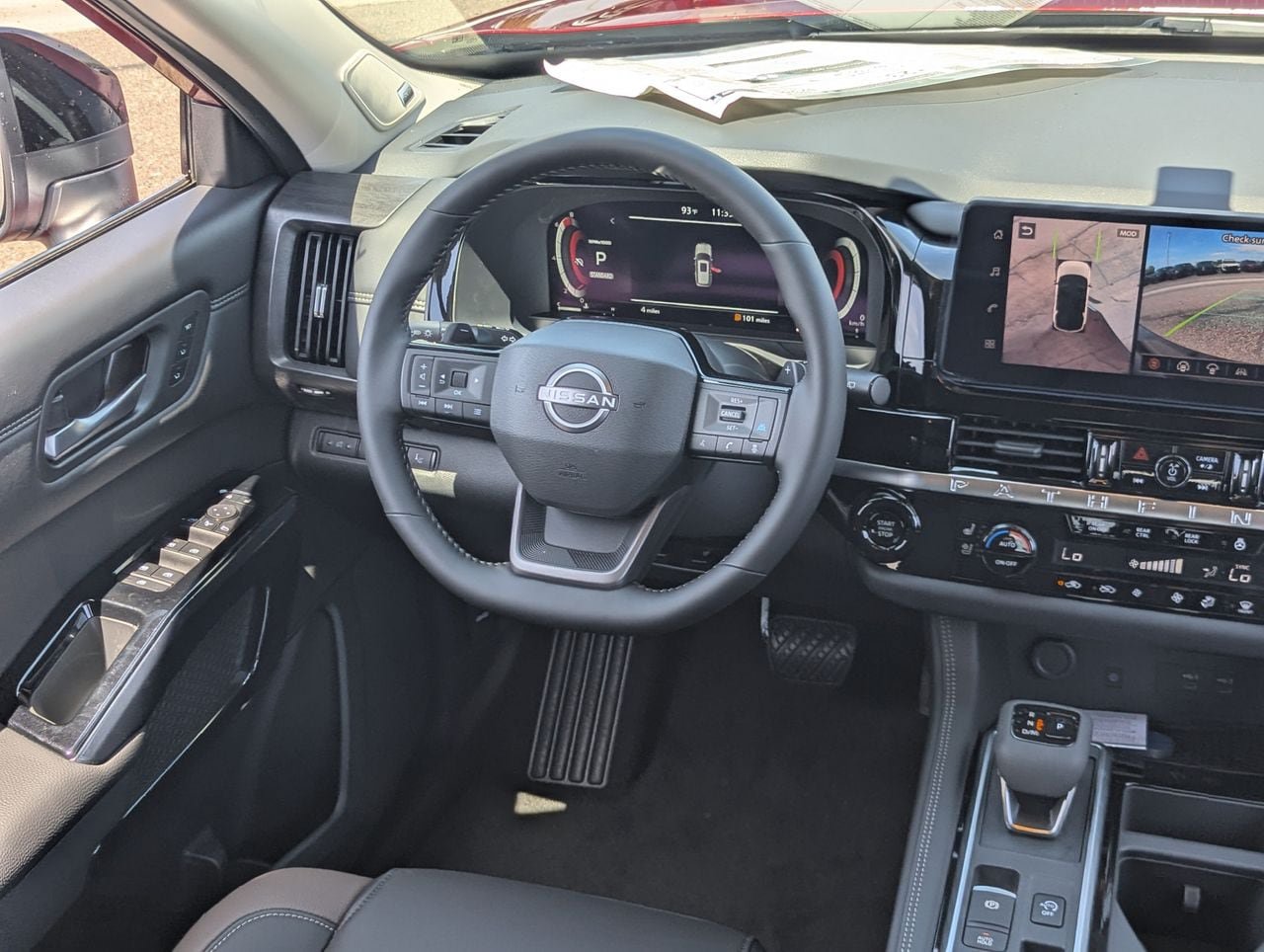 New 2026 Nissan Pathfinder Platinum FWD image 27