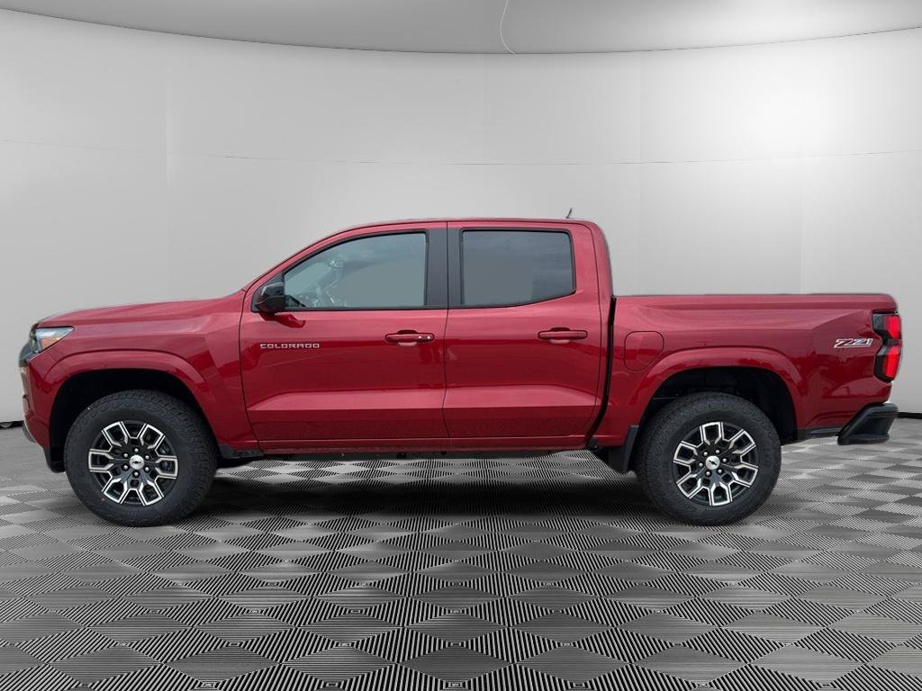New 2026 Chevrolet Colorado Z71 w/ Technology Package AWD/4WD image 2