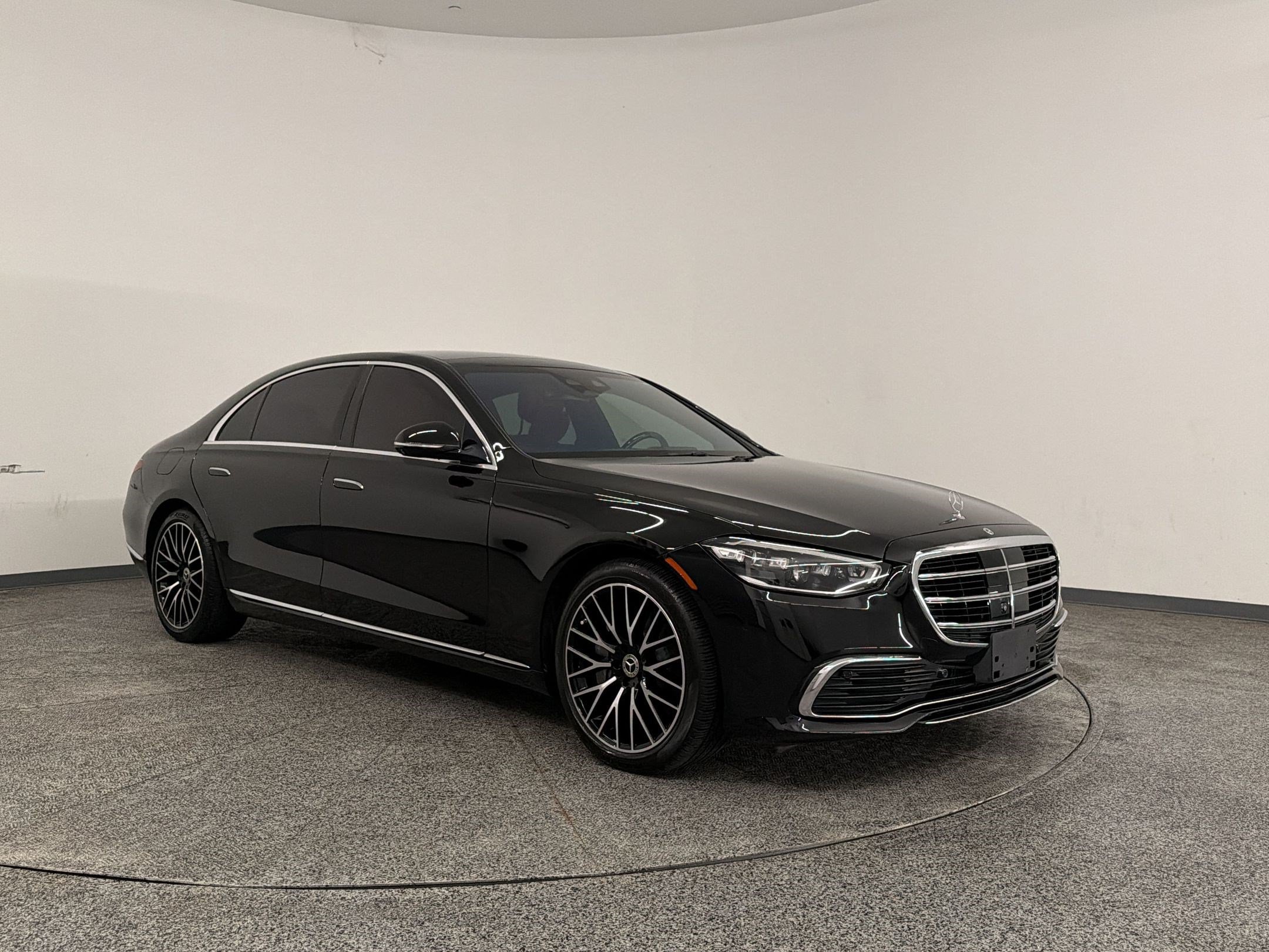Certified 2023 Mercedes-Benz S 580 4MATIC Sedan image 6