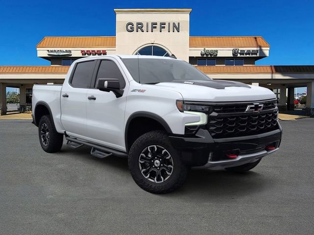 Used 2024 Chevrolet Silverado 1500 ZR2 AWD/4WD image 1