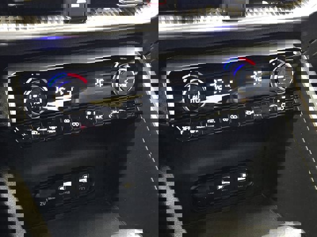 Used 2024 Kia K5 GT-Line w/ GT-Line Premium Package image 24