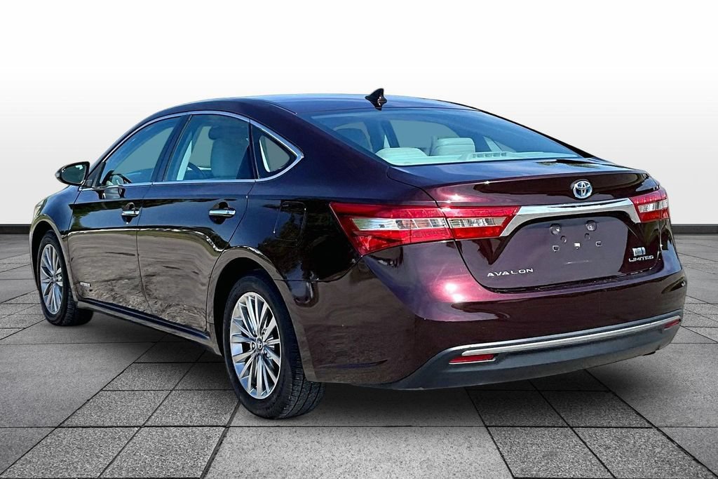 Used 2017 Toyota Avalon Limited w/ Carpet Mat Package FWD image 10