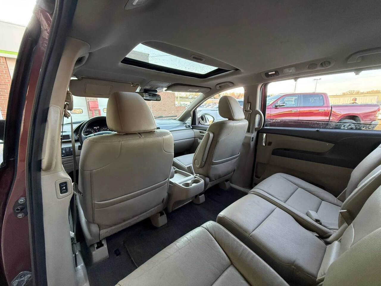 Used 2016 Honda Odyssey EX-L image 18