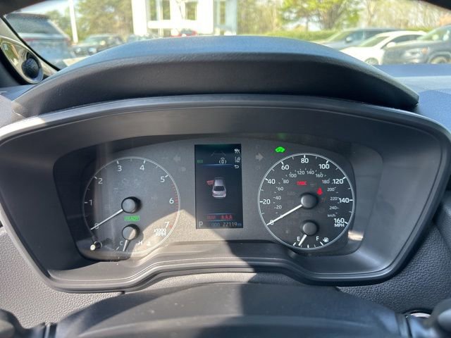 Used 2023 Toyota Corolla SE w/ SE Package image 19