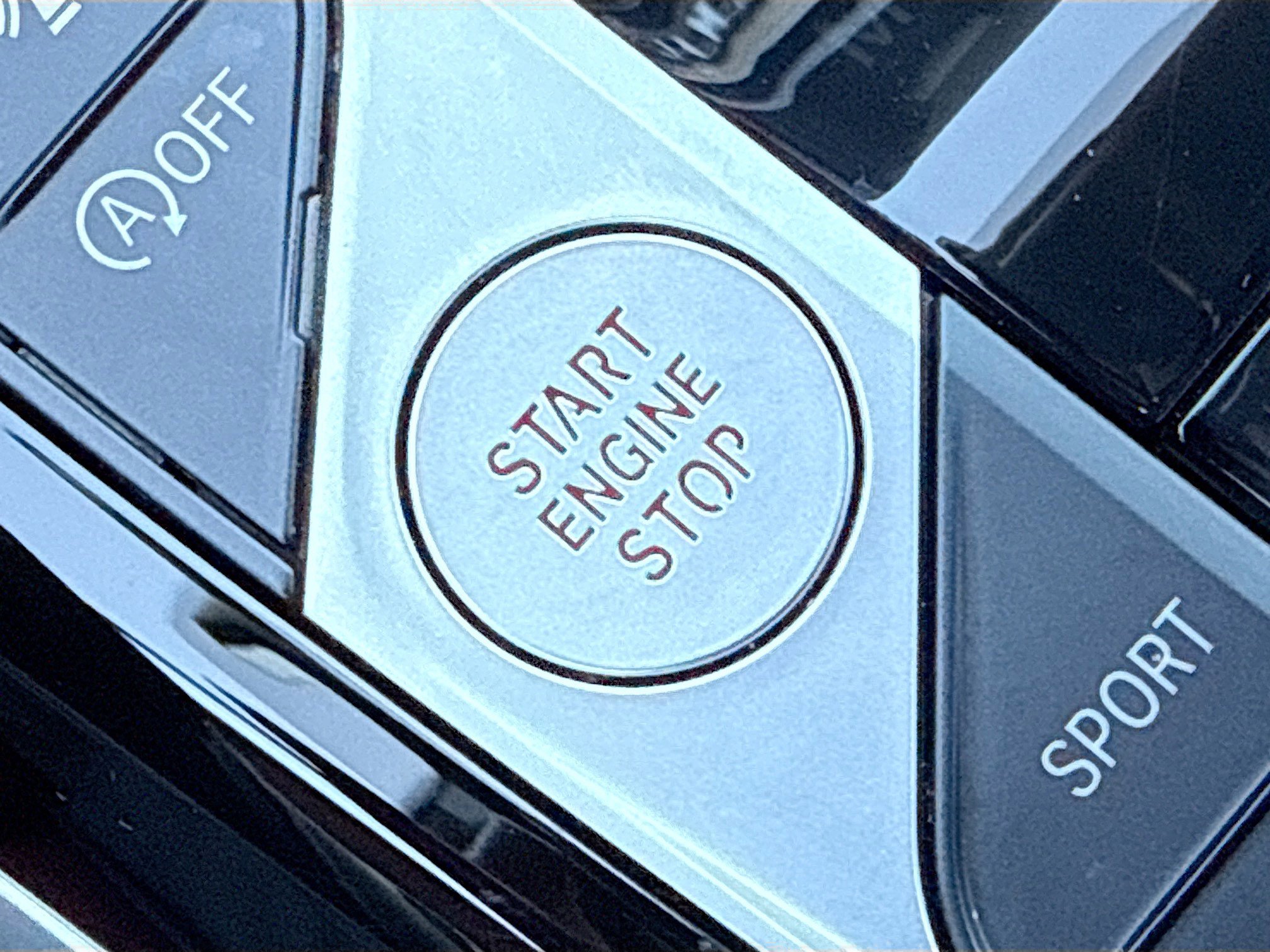 Used 2023 BMW 330i Sedan w/ Premium Package image 36