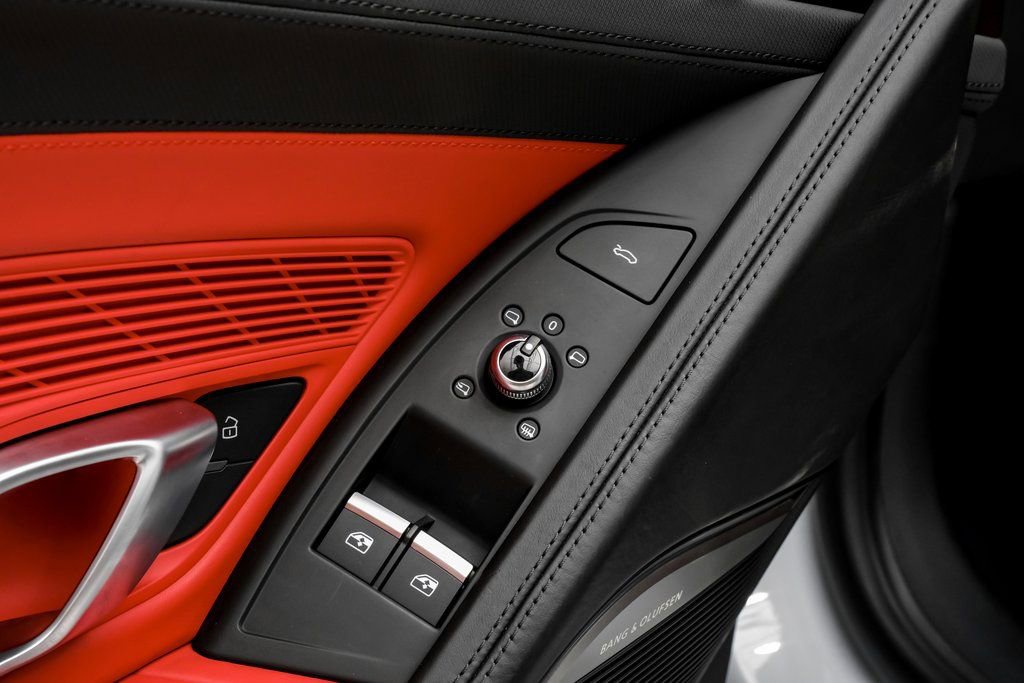 Used 2020 Audi R8 V10 w/ 20" Wheel Package image 37