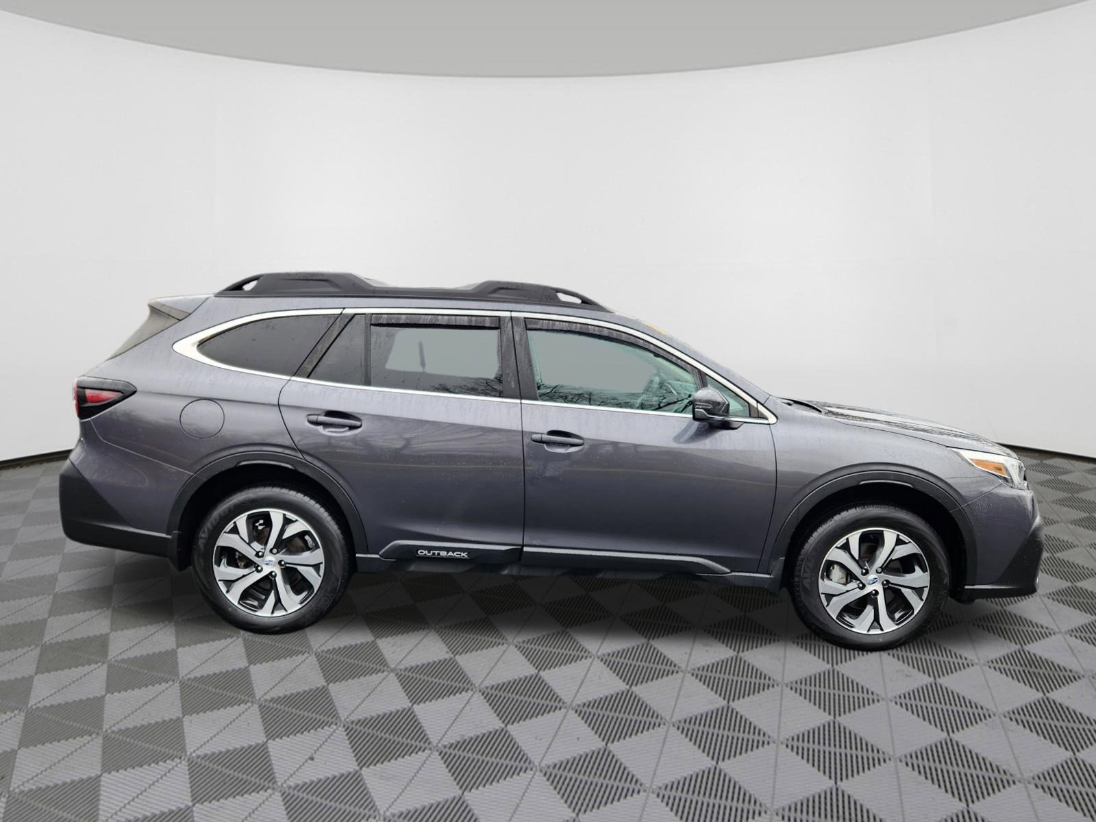 Used 2022 Subaru Outback Limited w/ Popular Package #2 image 6