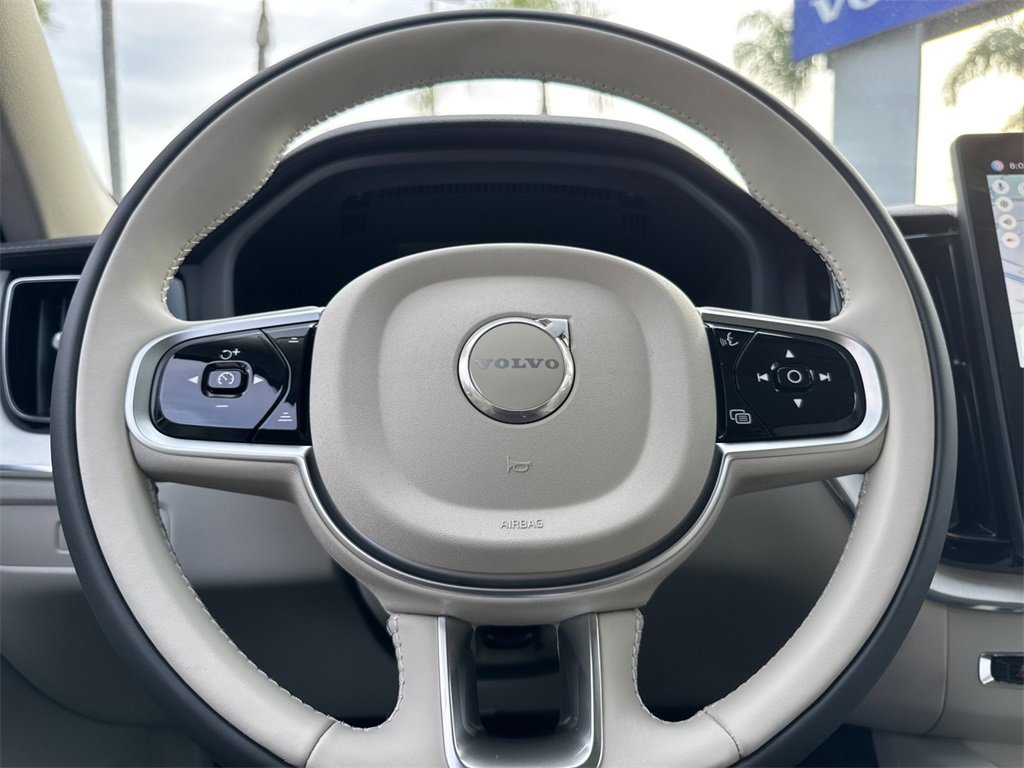 New 2026 Volvo XC60 T8 Ultra w/ Protection Package Premier image 23