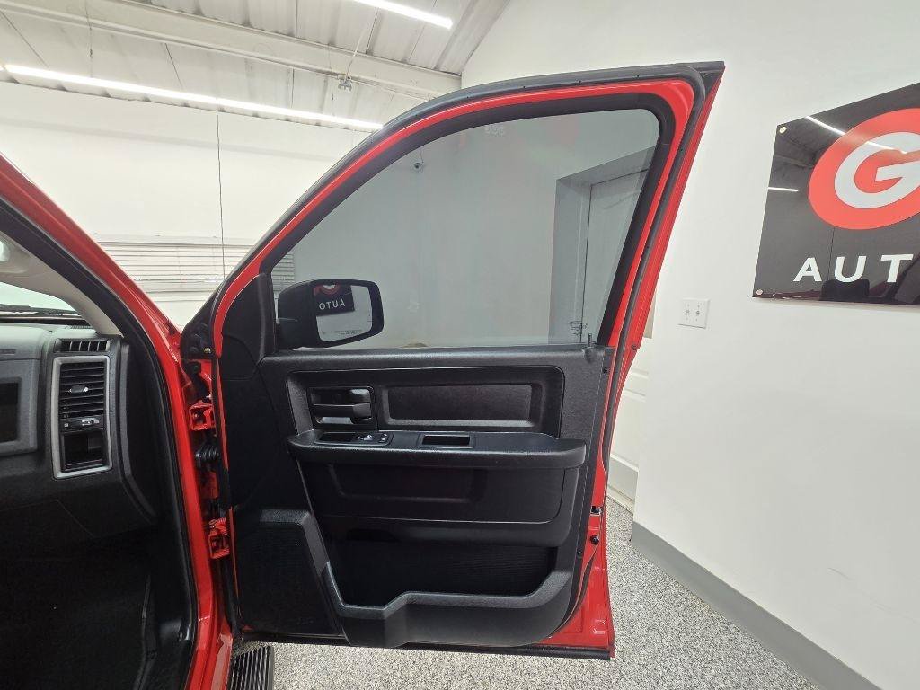 Used 2014 RAM 1500 Tradesman w/ Popular Equipment Group RWD image 26