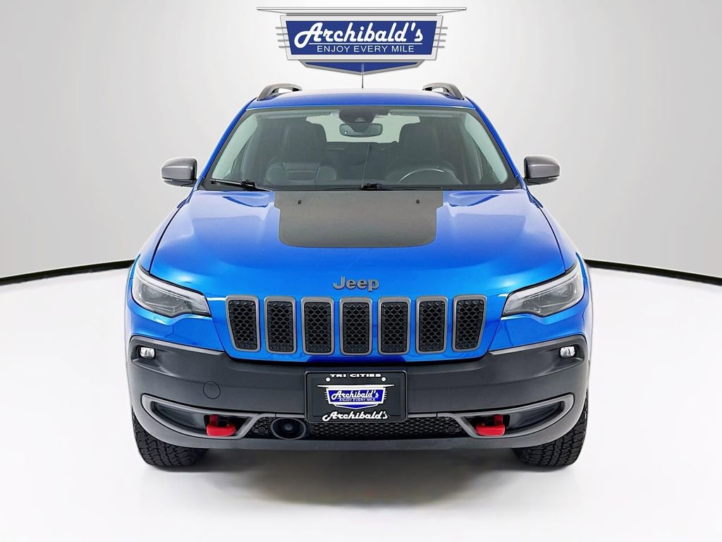Used 2021 Jeep Cherokee Trailhawk w/ Trailer Tow Group AWD/4WD image 2