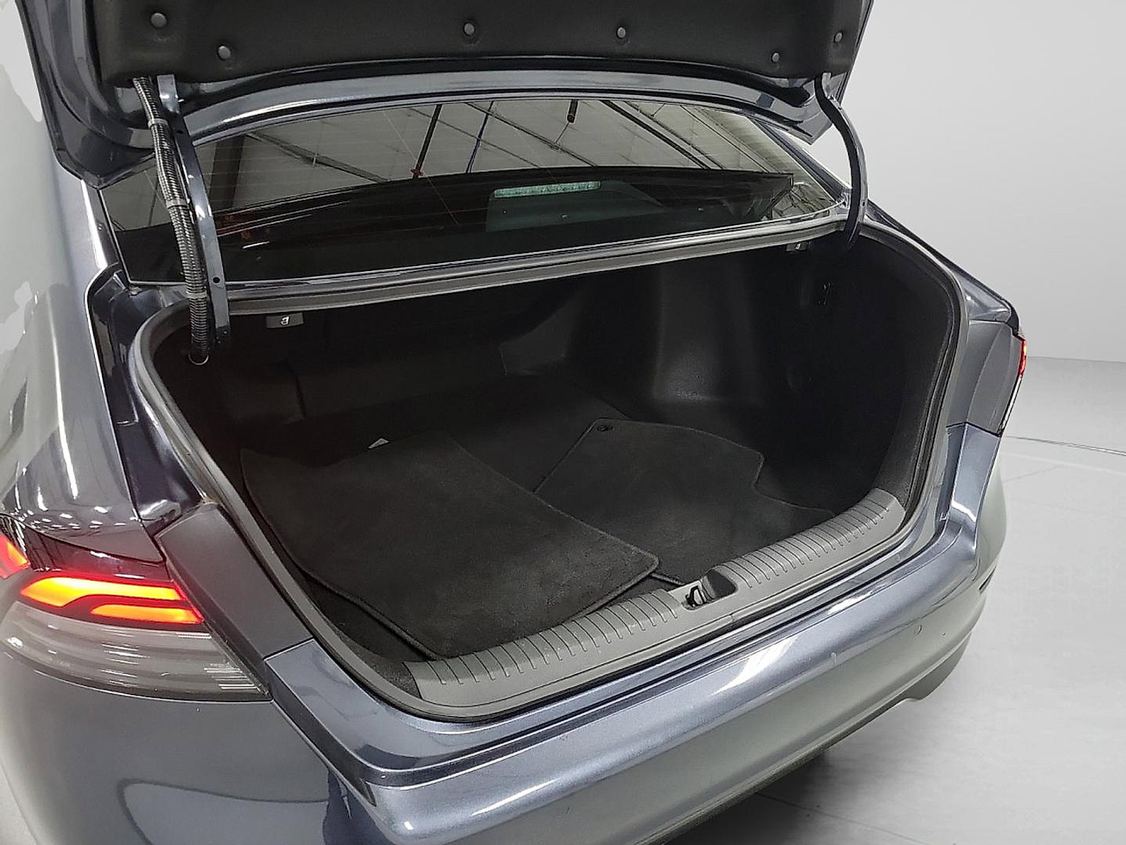 Used 2024 Honda Accord EX-L image 7
