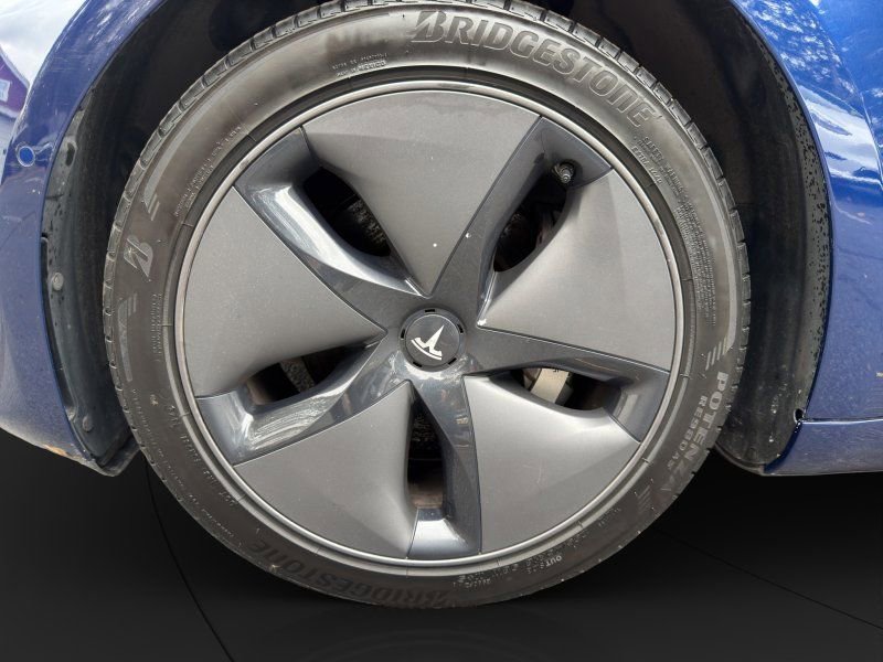 Used 2018 Tesla Model 3 Long Range image 21