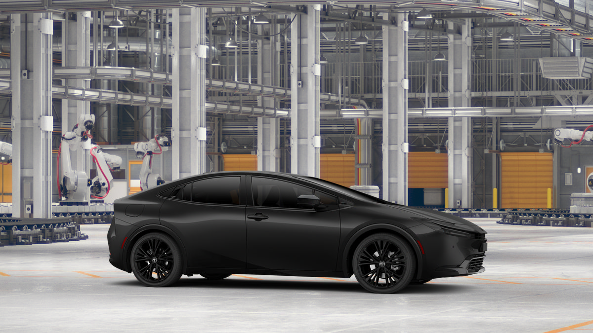 New 2026 Toyota Prius Plug-In Hybrid FWD image 13
