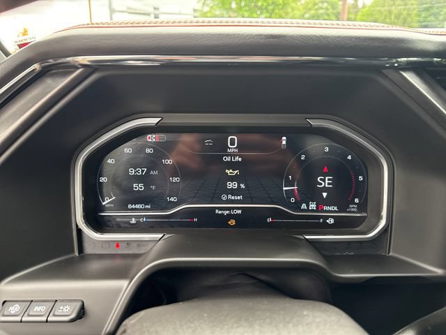 Used 2024 GMC Sierra 2500 AT4 w/ AT4 Premium Plus Package AWD/4WD image 19