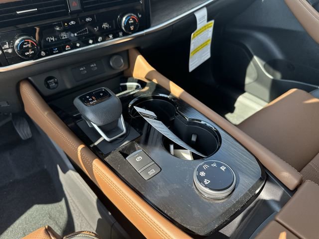 New 2026 Nissan Rogue Platinum w/ Platinum Premium Package image 25