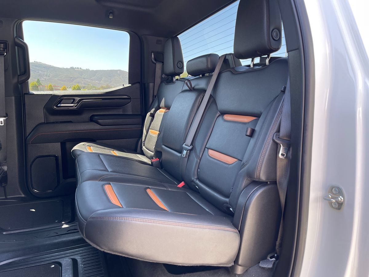 Used 2025 GMC Sierra 1500 AT4 AWD/4WD image 26