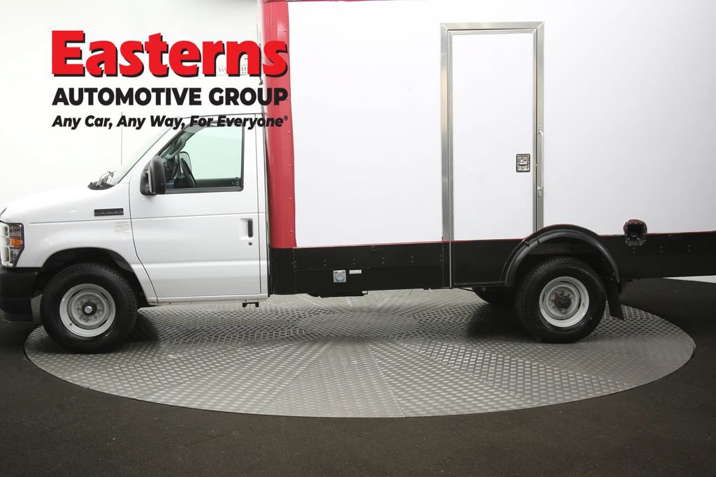 Used 2023 Ford E-350 and Econoline 350 Super Duty w/ Power Windows & Locks Group RWD image 58