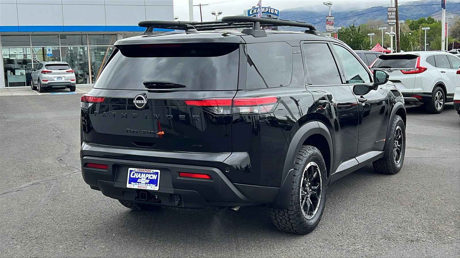 Used 2025 Nissan Pathfinder Rock Creek AWD/4WD image 5