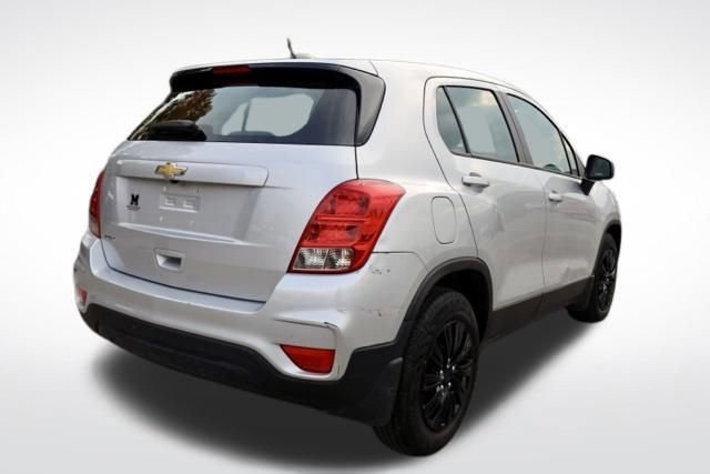 Used 2018 Chevrolet Trax LS image 6