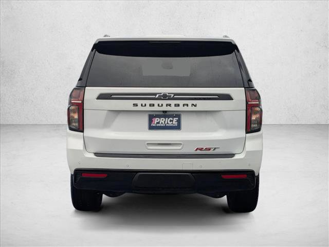 Used 2024 Chevrolet Suburban RST image 7