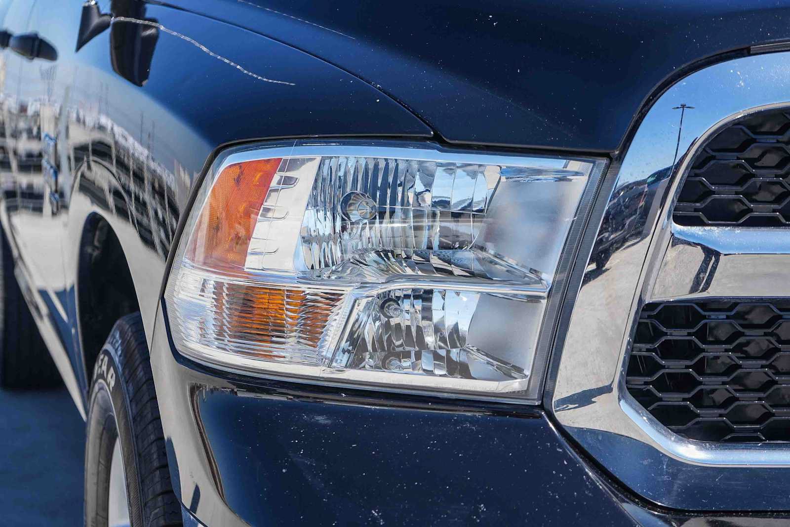 Used 2023 RAM 1500 Classic SLT w/ Trailer & Traction Group AWD/4WD image 4