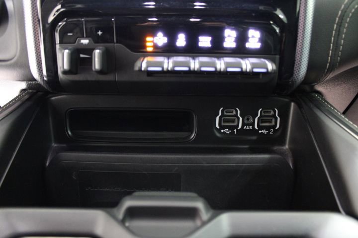 Used 2020 RAM 1500 Limited image 34