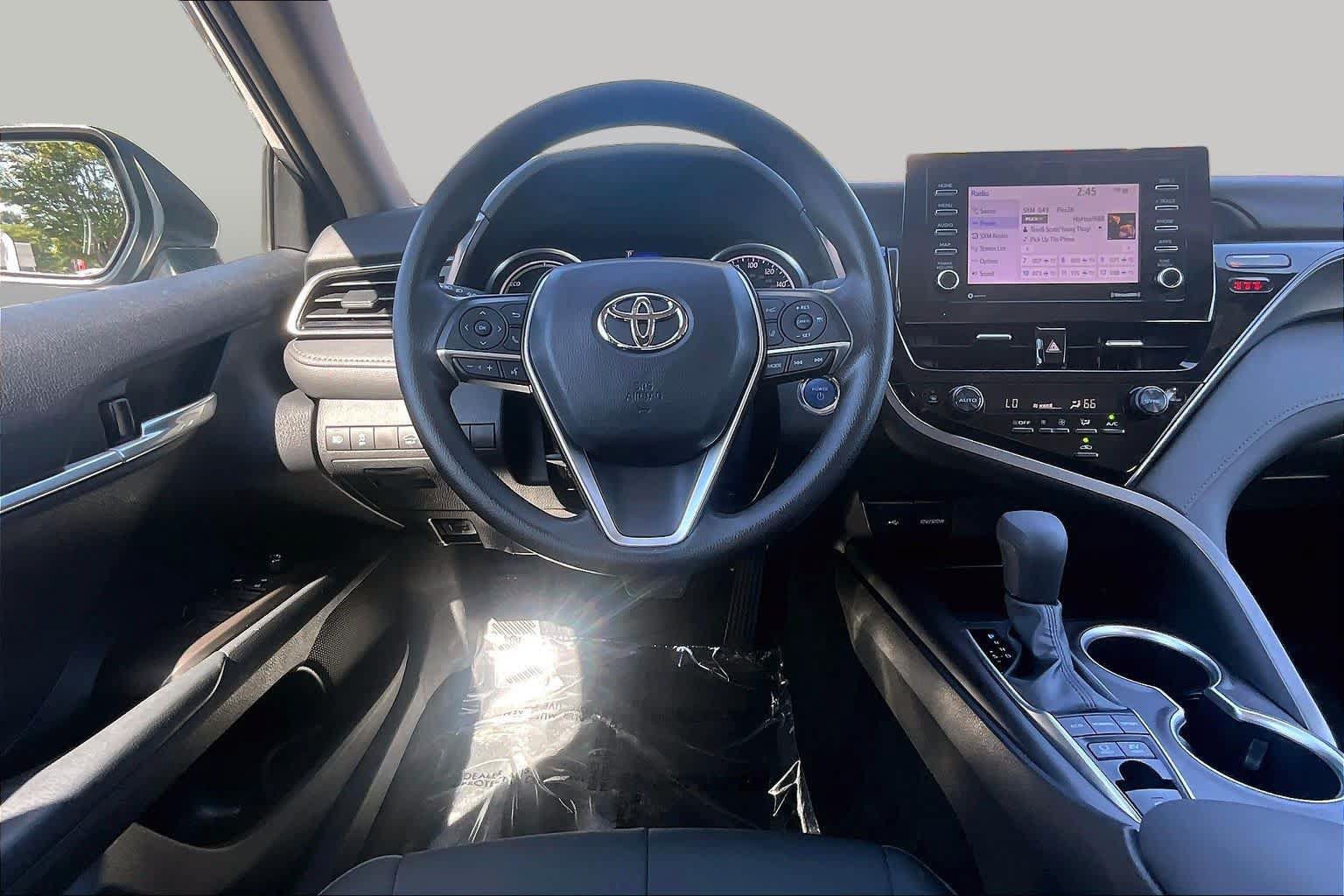 Used 2023 Toyota Camry LE FWD image 6