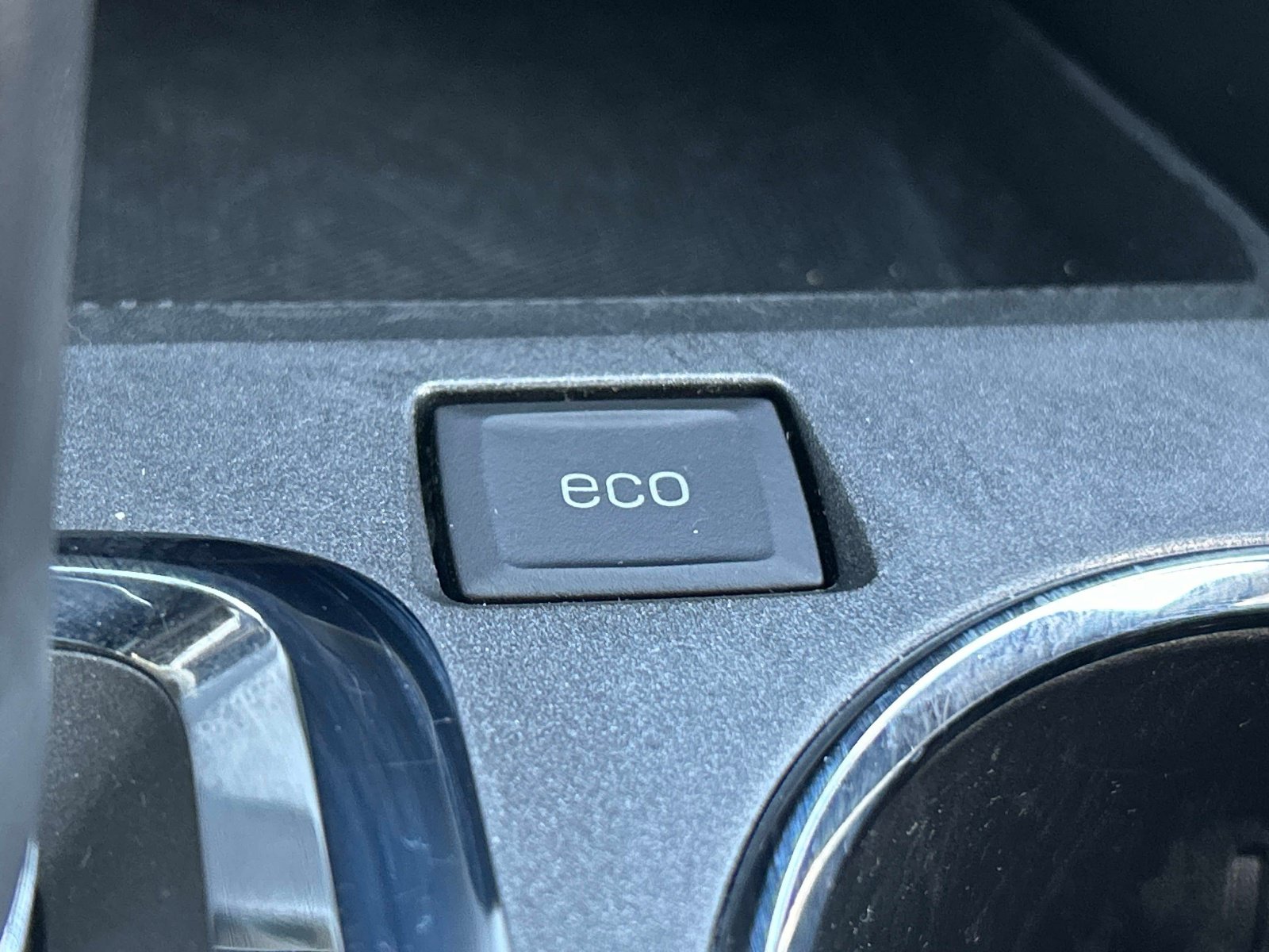 Used 2014 GMC Terrain SLE w/ Convenience Package AWD/4WD image 32