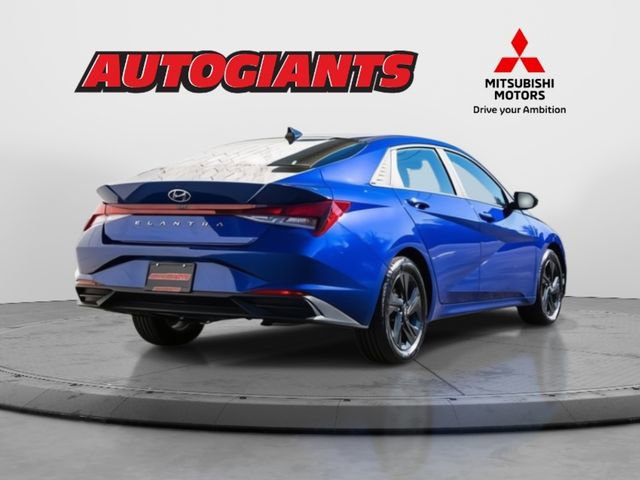 Used 2022 Hyundai Elantra SEL image 5