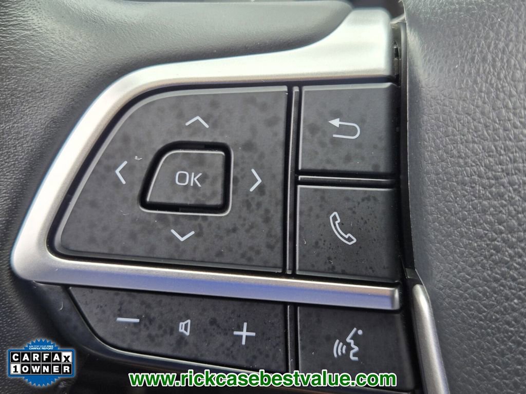 Used 2024 Toyota Highlander XLE image 31