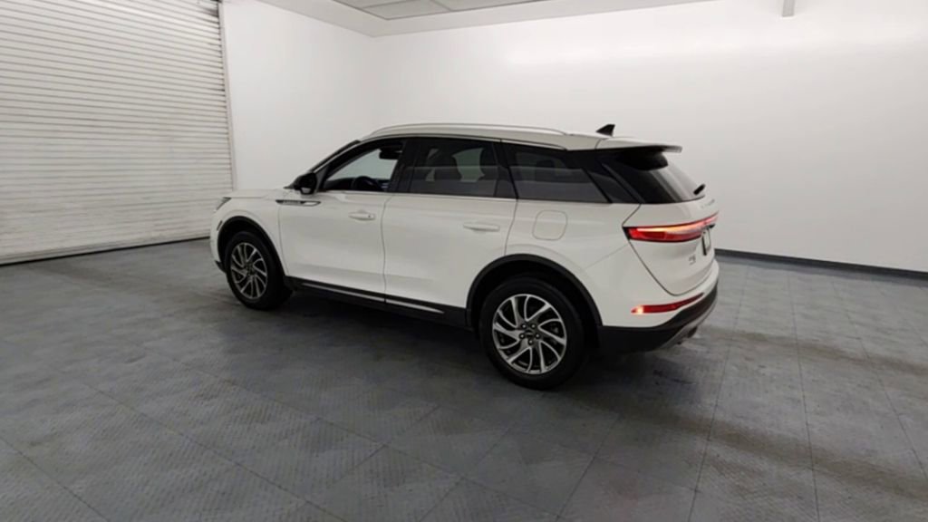 Used 2021 Lincoln Corsair AWD w/ Equipment Group 101A image 6