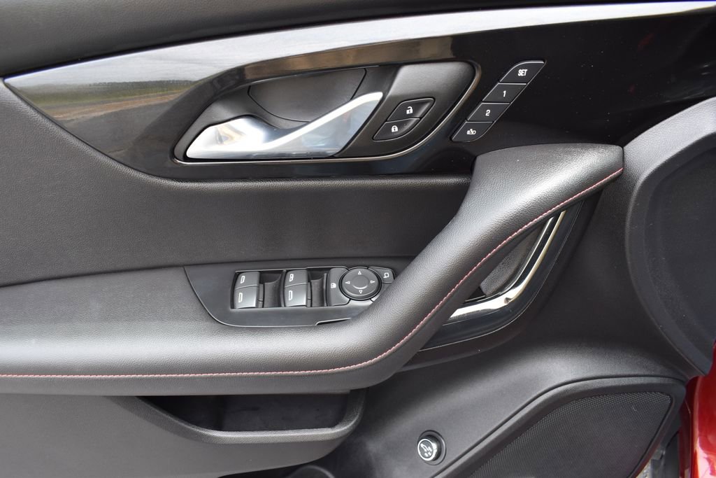 Used 2023 Chevrolet Blazer RS w/ Enhanced Convenience Package image 12