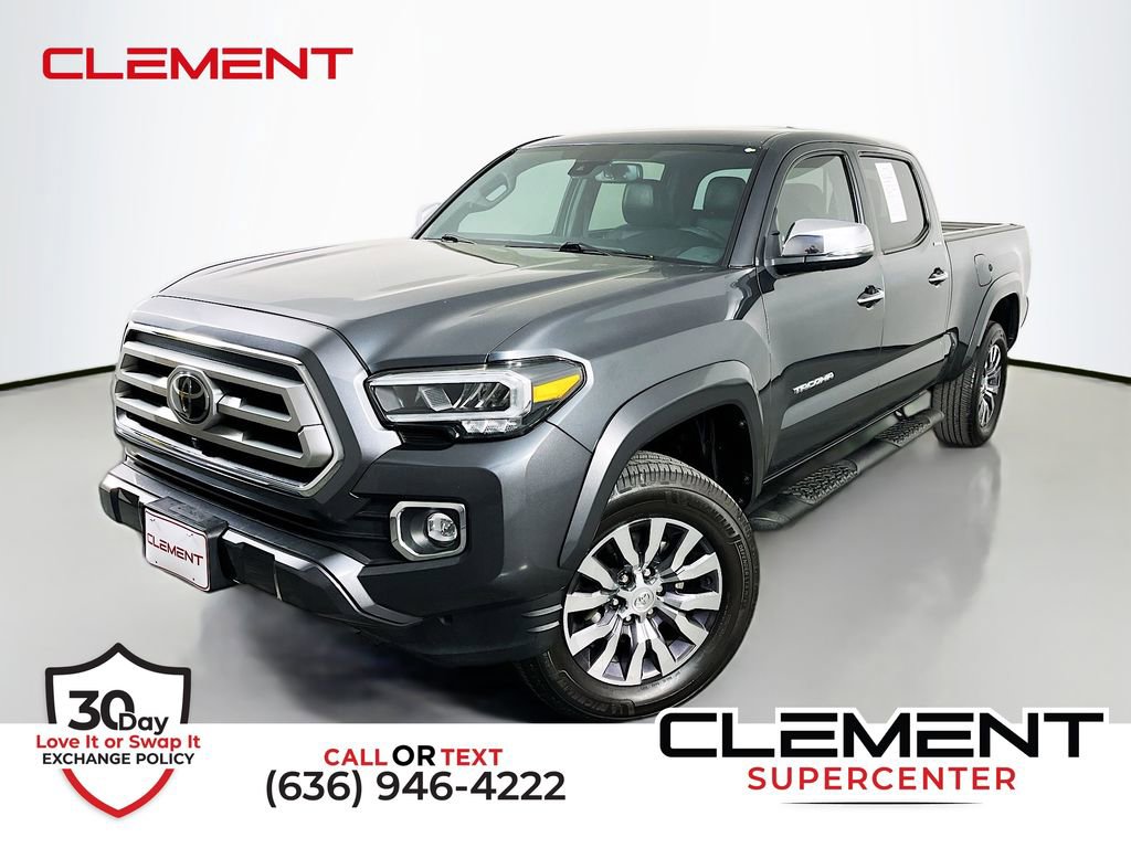Used 2022 Toyota Tacoma Limited image 1