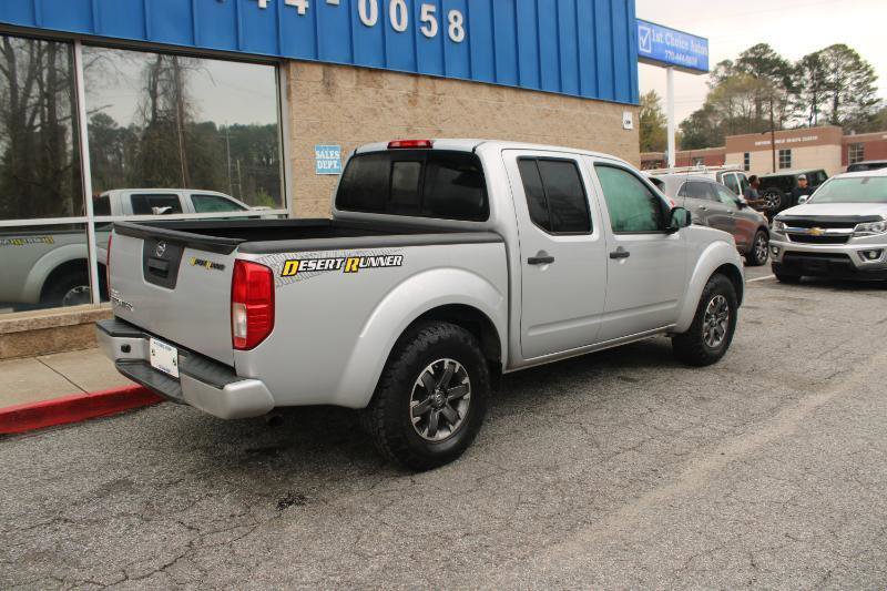 Used 2016 Nissan Frontier Desert Runner image 4