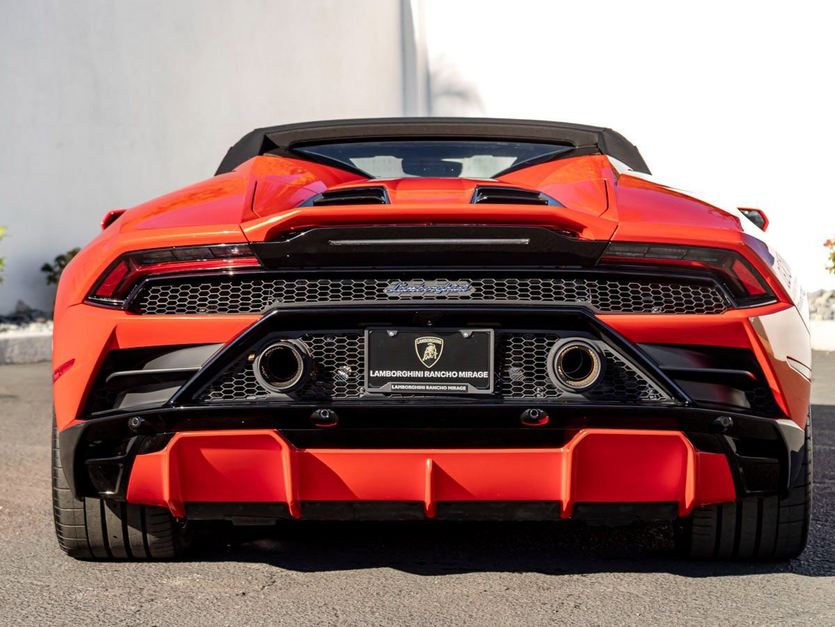 Used 2020 Lamborghini Huracan EVO image 10