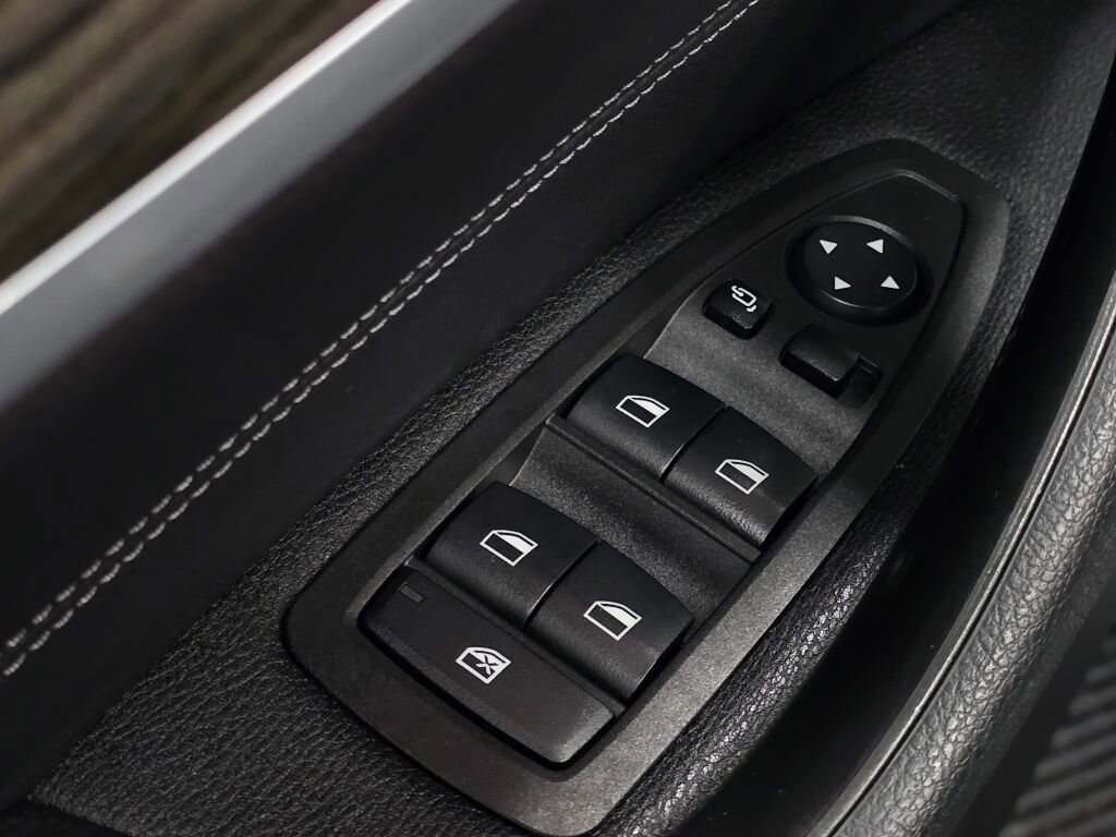 Used 2019 BMW X2 xDrive28i w/ M Sport X Package image 35