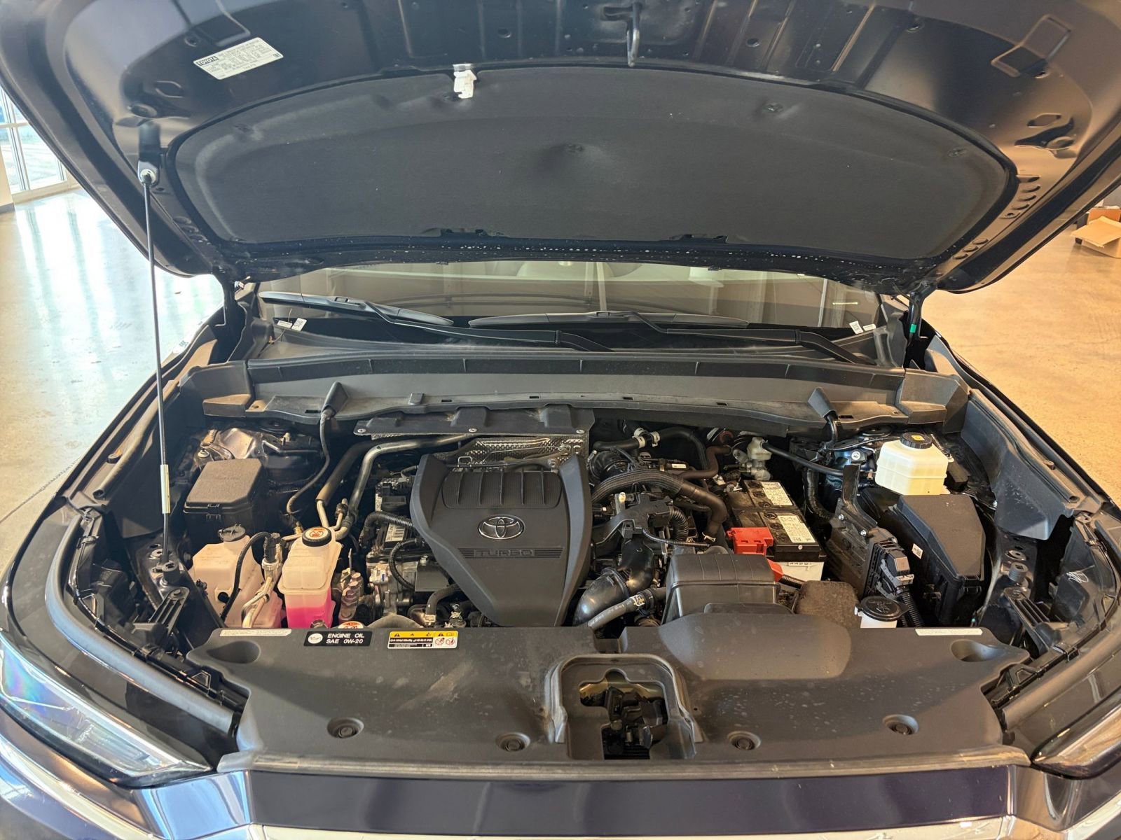 Used 2025 Toyota Grand Highlander FWD image 34