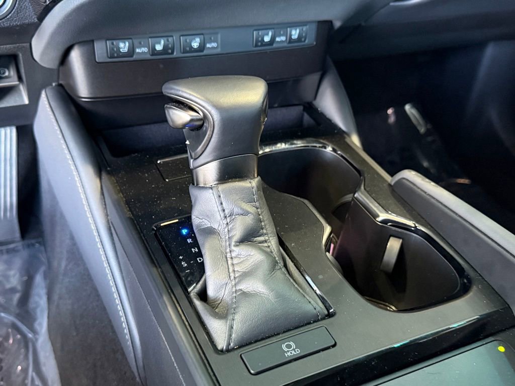 Used 2024 Lexus ES 250 w/ Premium Package image 27