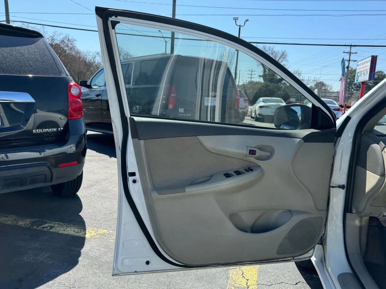 Used 2009 Toyota Corolla LE FWD image 10
