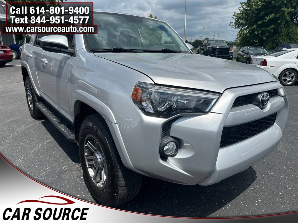 Used 2018 Toyota 4Runner SR5 AWD/4WD image 12