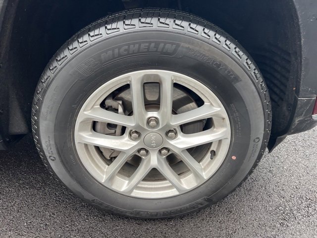 Used 2023 Jeep Grand Cherokee L Laredo w/ Trailer Tow Group (B) image 36