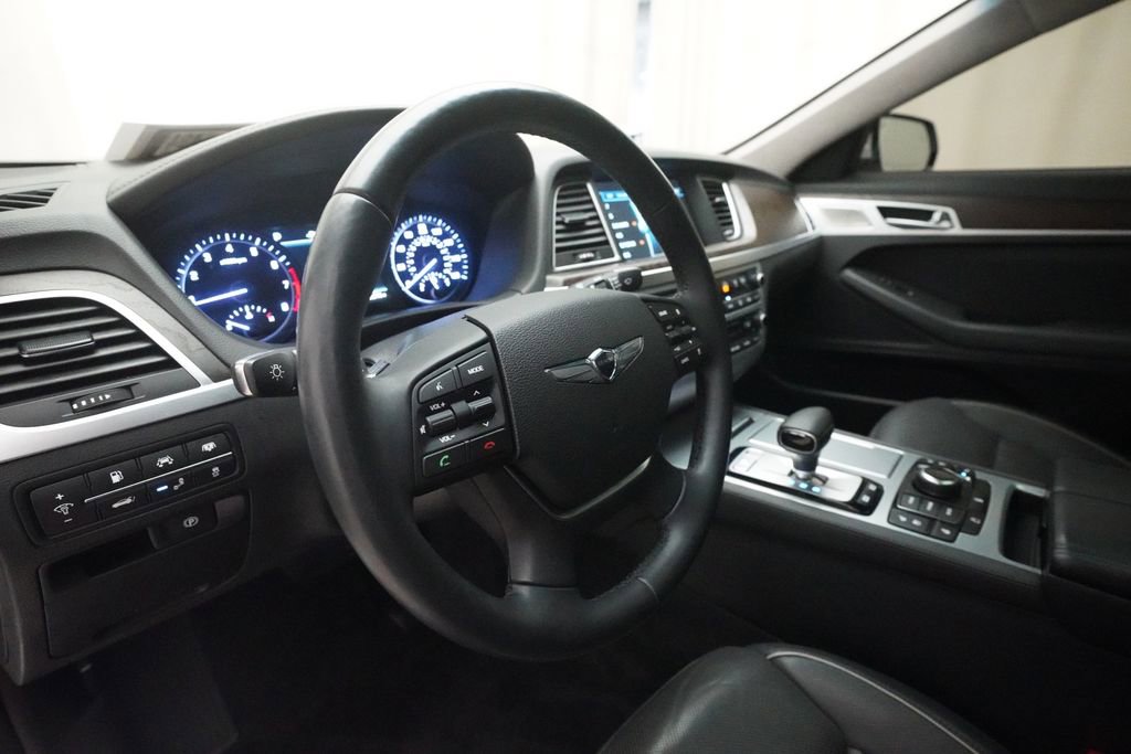 Used 2018 Genesis G80 5.0 Ultimate AWD/4WD image 8