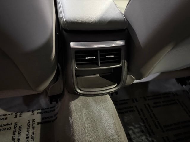 Used 2015 Chevrolet Impala LT w/ Convenience Package FWD image 23