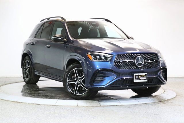 Used 2024 Mercedes-Benz GLE 450 4MATIC w/ AMG Line Exterior image 1