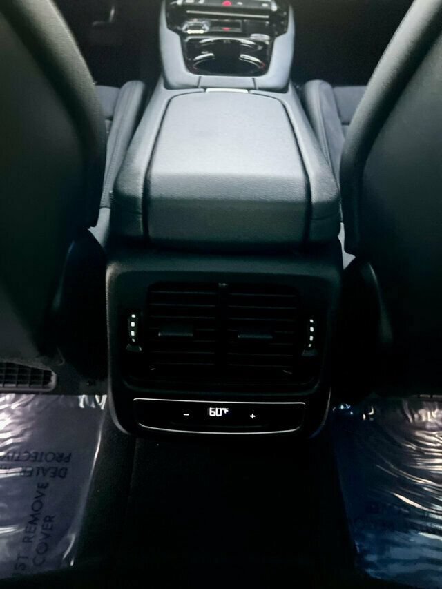 Used 2023 Audi e-tron GT Premium Plus AWD/4WD image 20