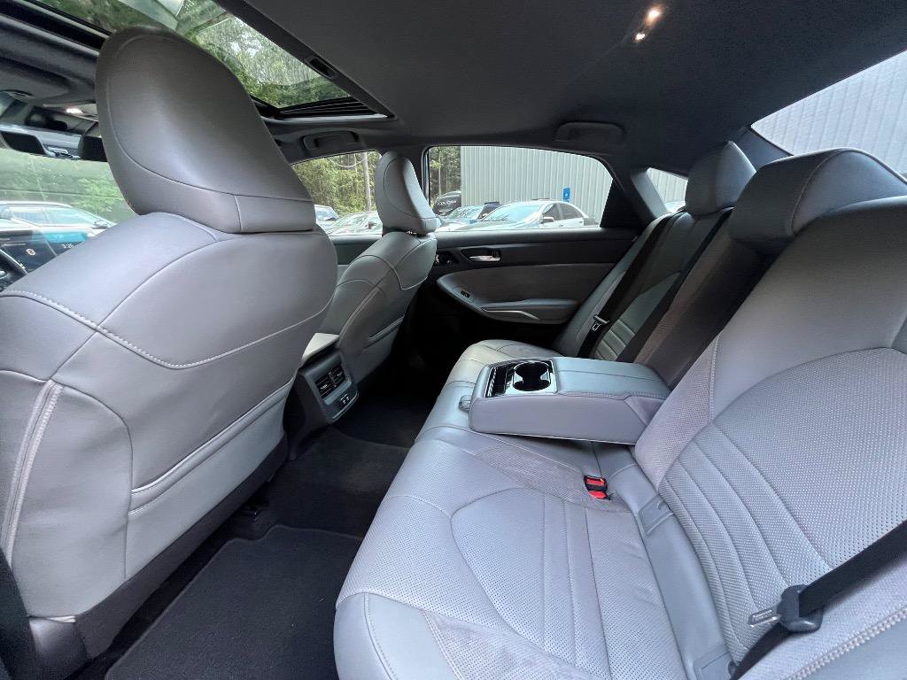 Used 2019 Toyota Avalon XSE w/ Four Season Floor Mat Package FWD image 22