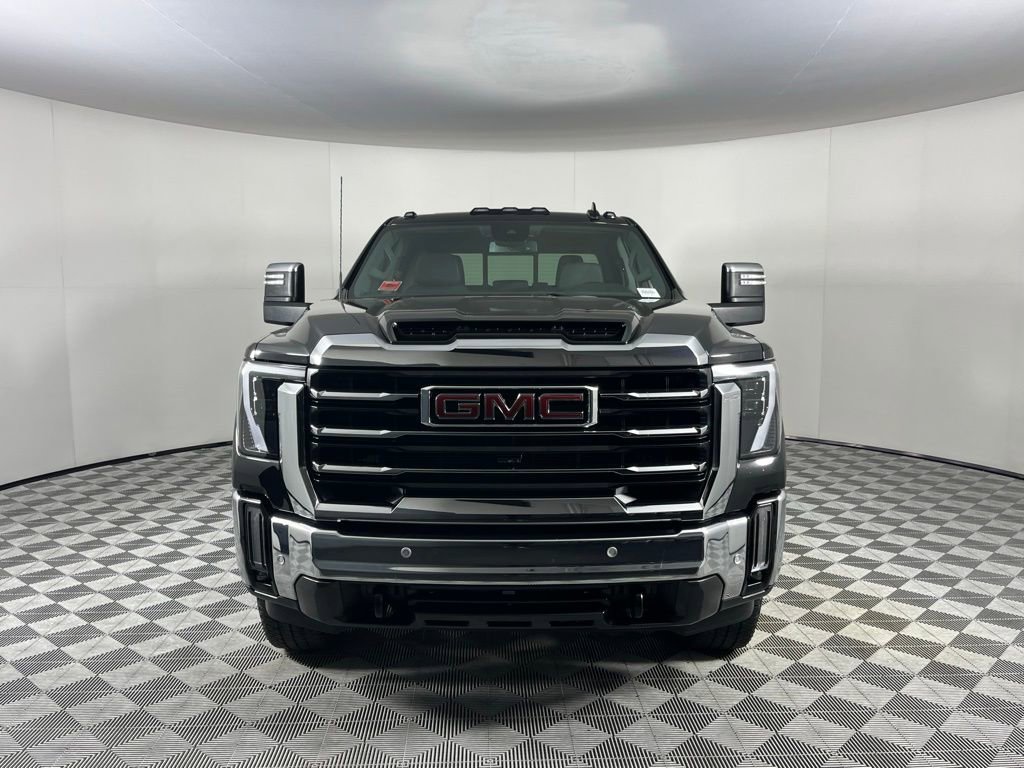 Used 2024 GMC Sierra 2500 SLT w/ SLT Premium Package image 5