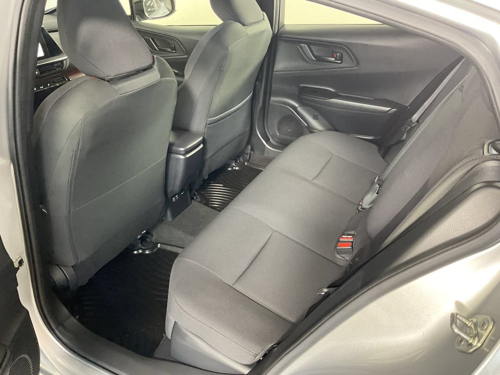 Used 2024 Toyota Prius Prime FWD image 19